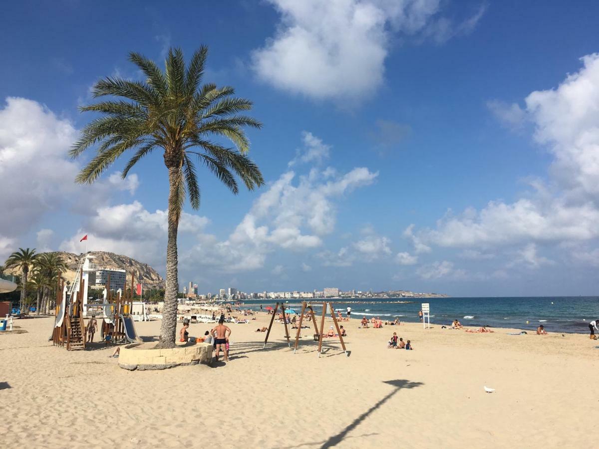 Apartment Near The Beach Alicante Exterior photo